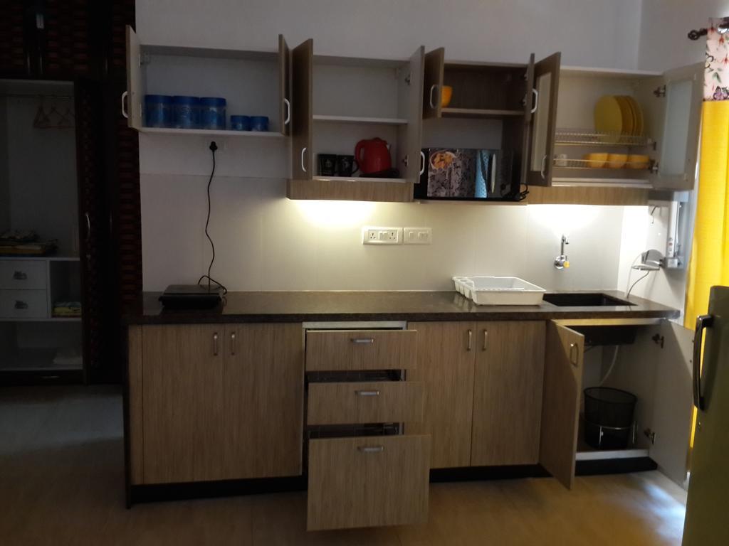 Studio And One Bedroom Apartment In Riviera Sapphire, Sziolim Kültér fotó